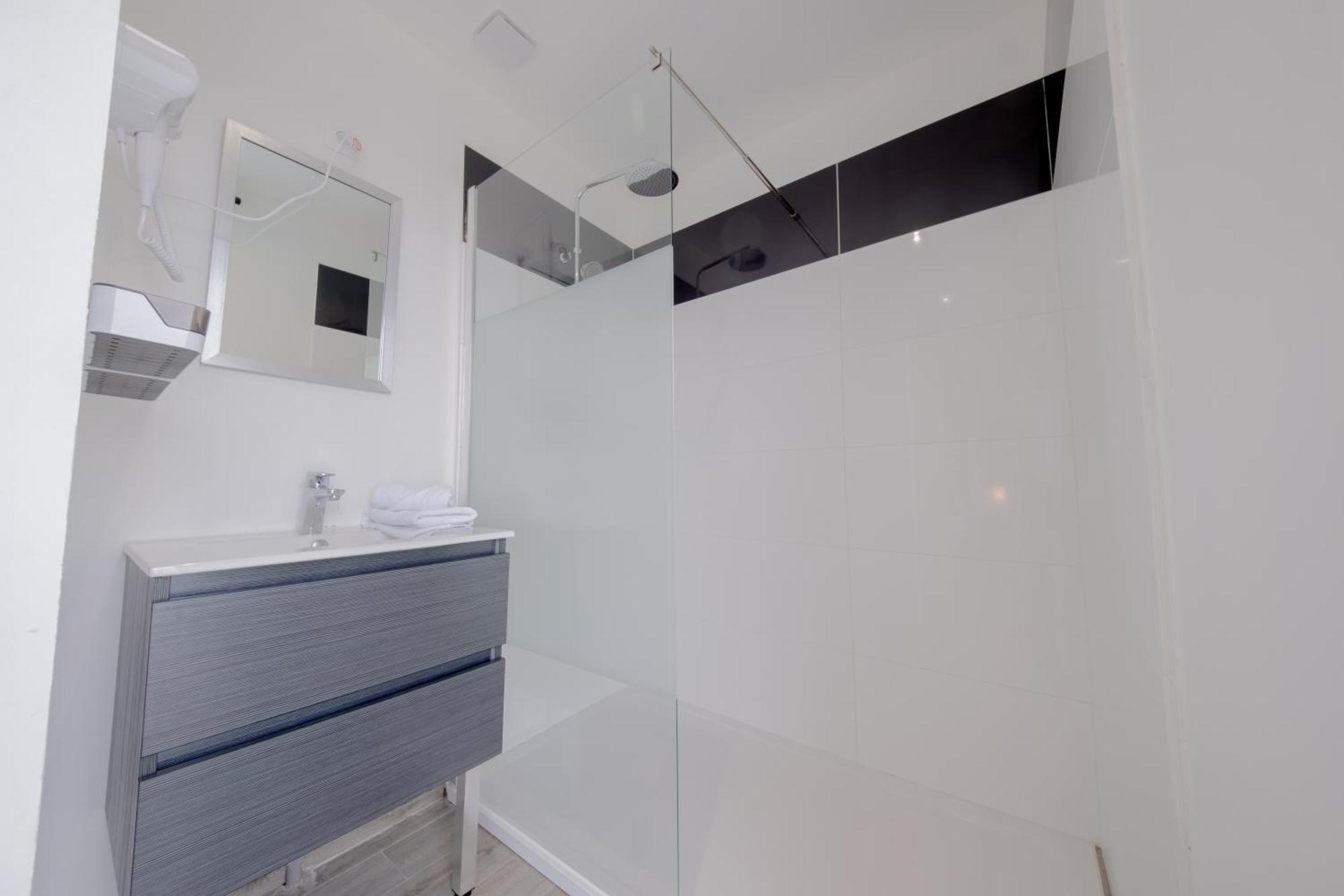 Le Trianon - Parking Prive Apartment Reims Exterior photo